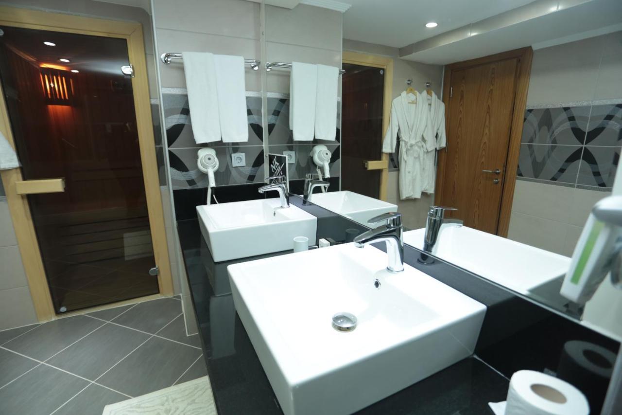 Nk Hotel Измир Екстериор снимка